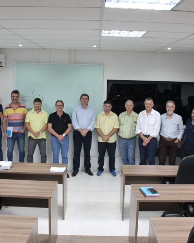 30-10-Reuniao-com-as-empresas-1